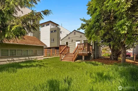 935 N 92nd Street Seattle WA 98103