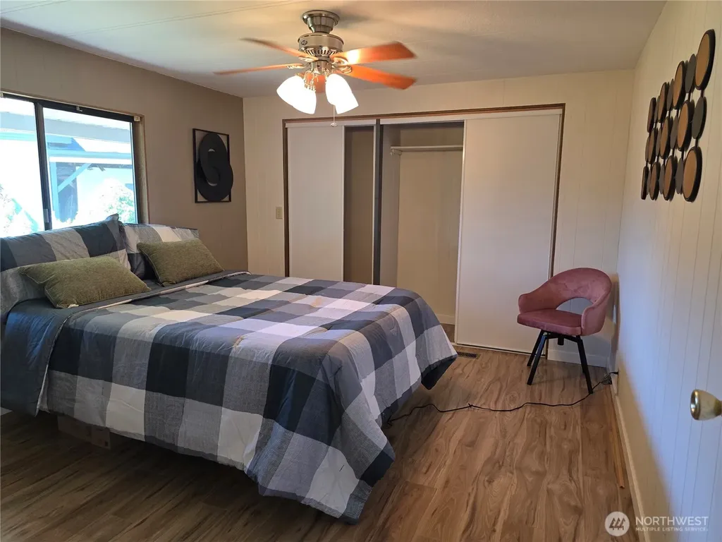1402 22nd Street NE Auburn WA 98002