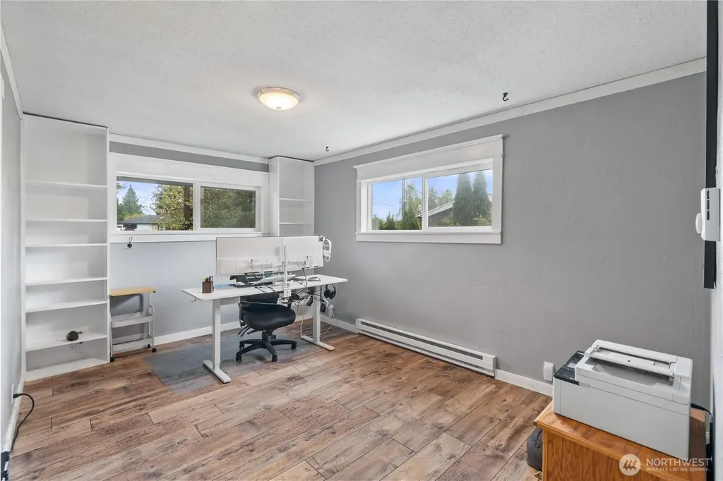 279 Holly Lane Cosmopolis WA 98537