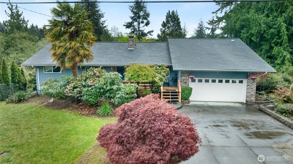 279 Holly Lane Cosmopolis WA 98537