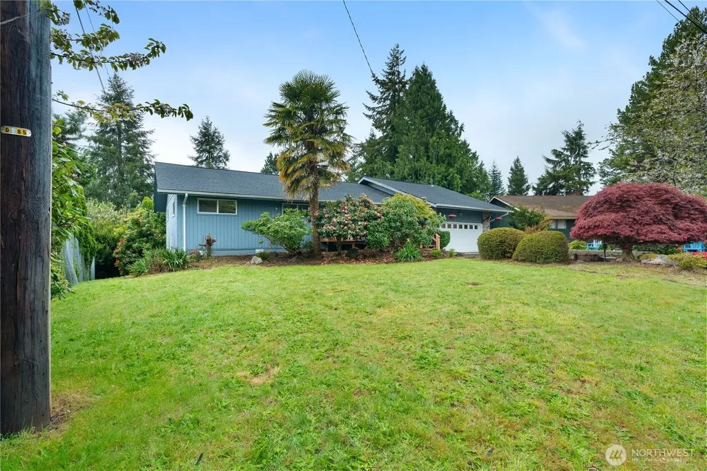 279 Holly Lane Cosmopolis WA 98537