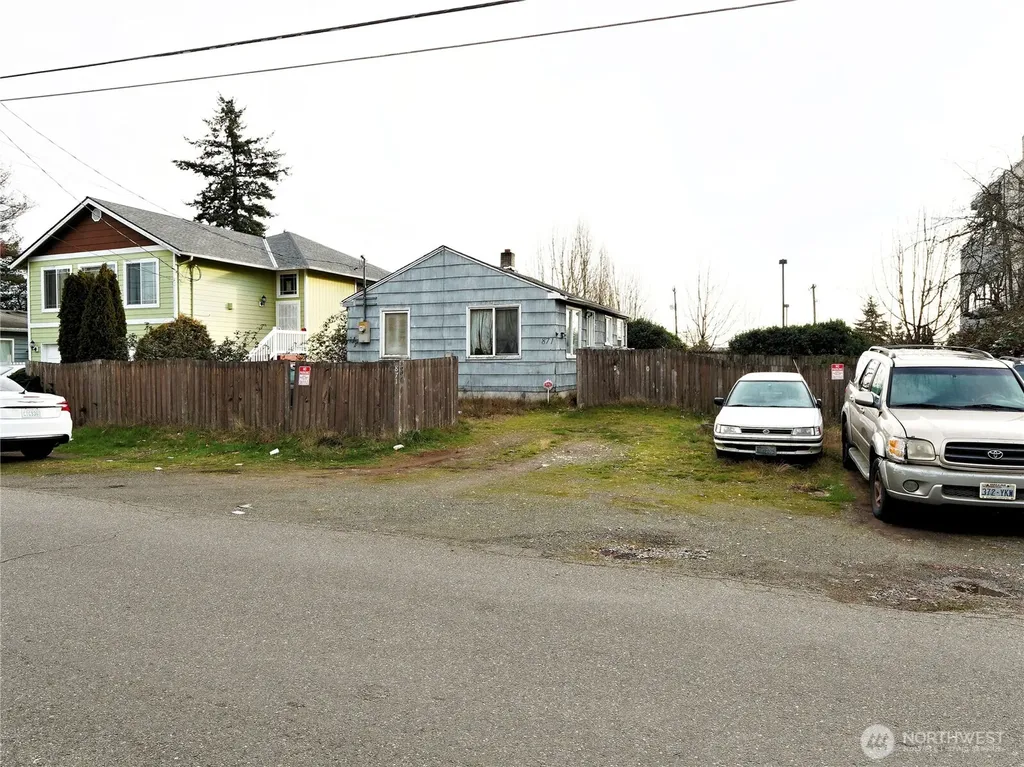 13502 Ambaum Boulevard SW Burien WA 98146