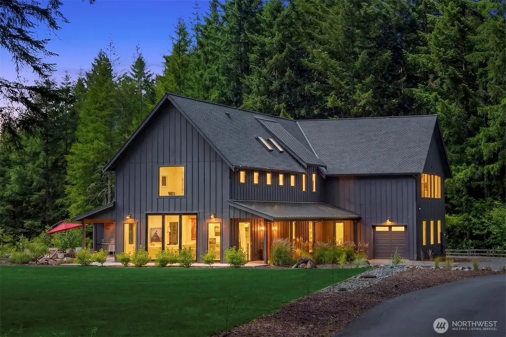 33310 NE 95th Place Carnation WA 98014
