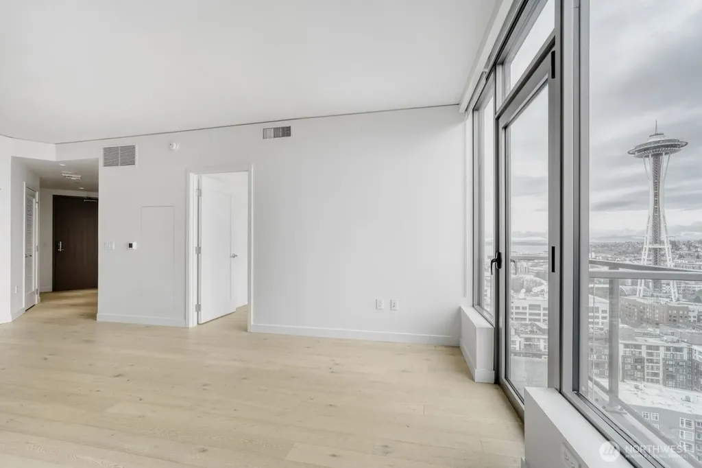 2510 6th Avenue Seattle WA 98121