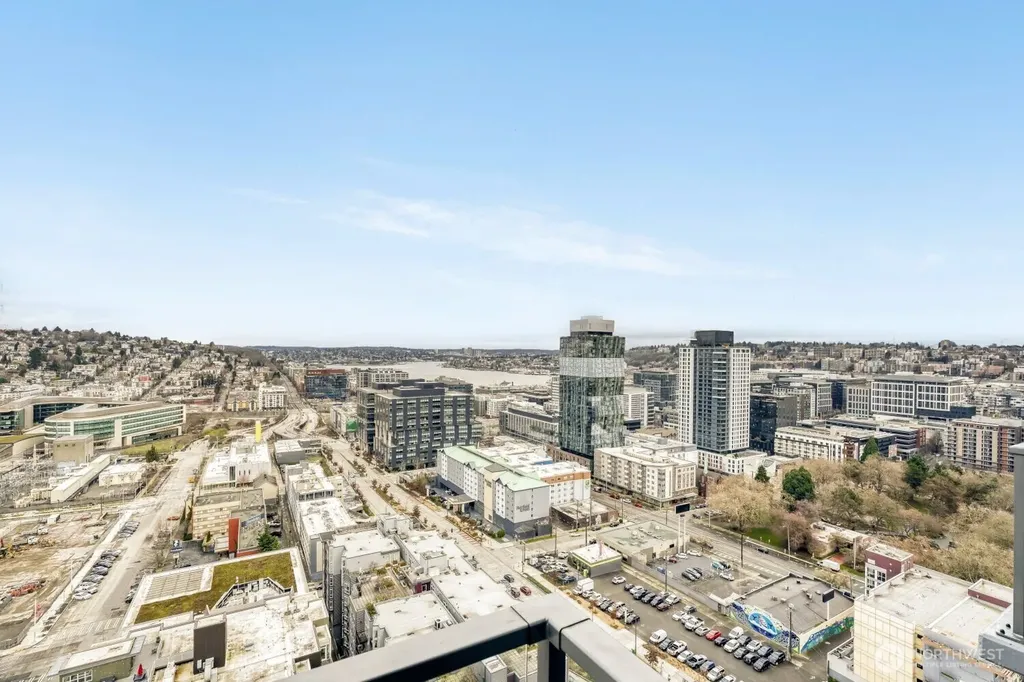 2510 6th Avenue Seattle WA 98121
