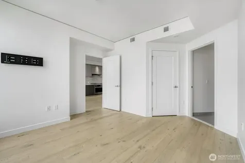 2510 6th Avenue Seattle WA 98121