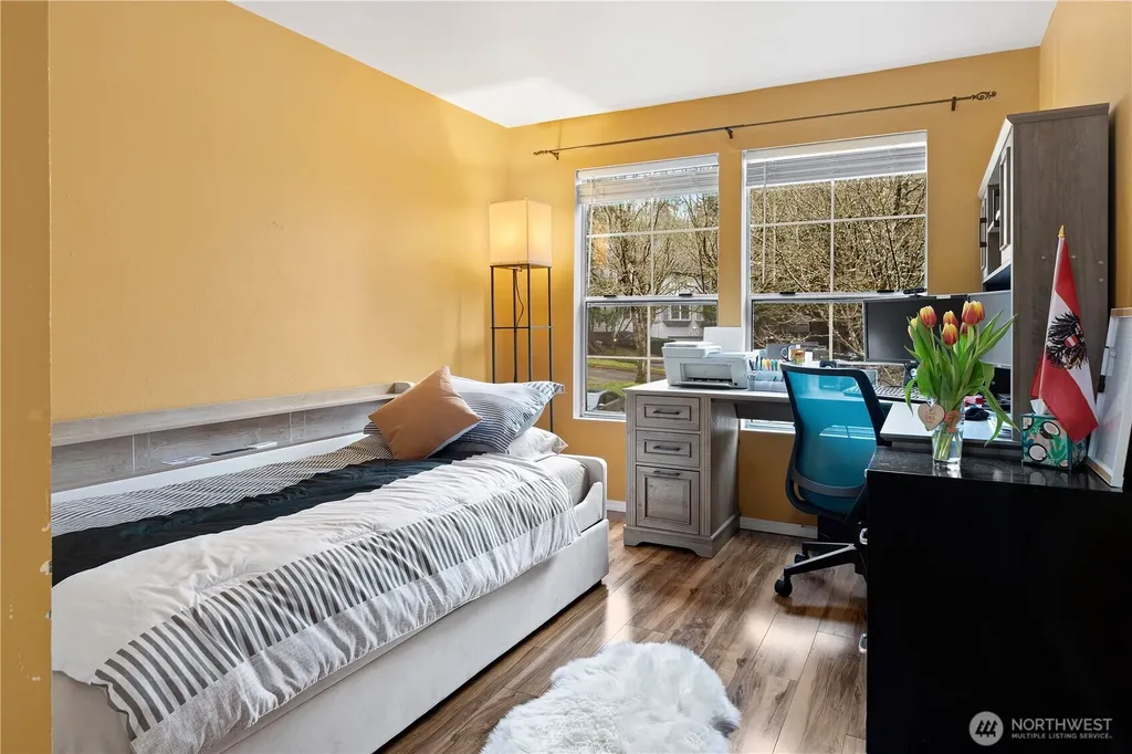 7601 Concord Lane NE Bremerton WA 98311