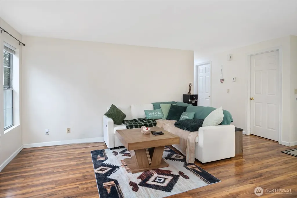 7601 Concord Lane NE Bremerton WA 98311