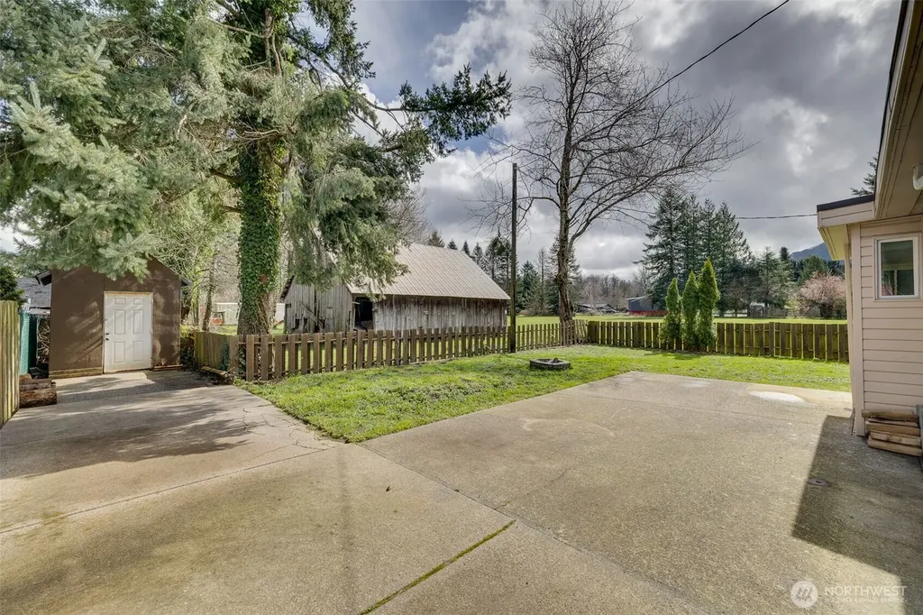 12316 412th Avenue SE North Bend WA 98045