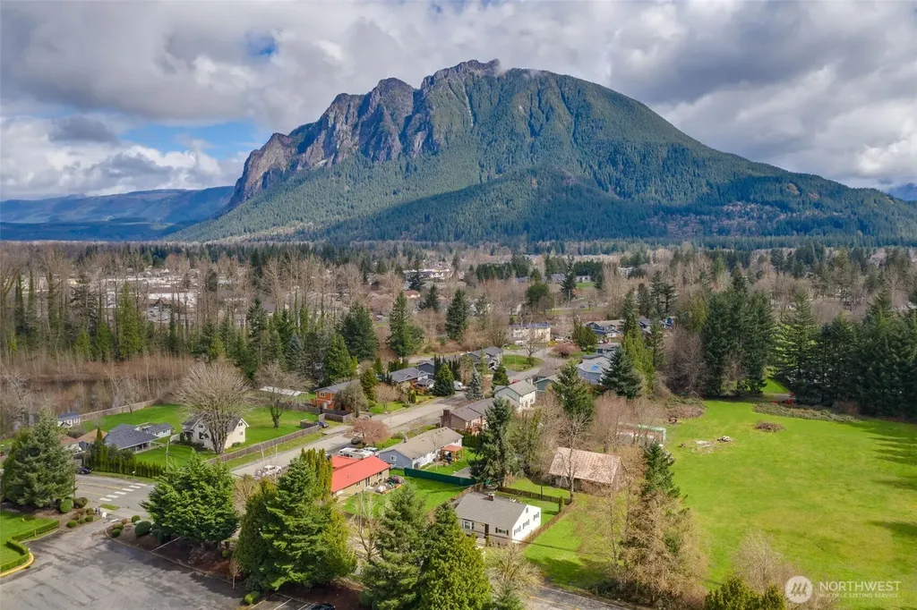 12316 412th Avenue SE North Bend WA 98045