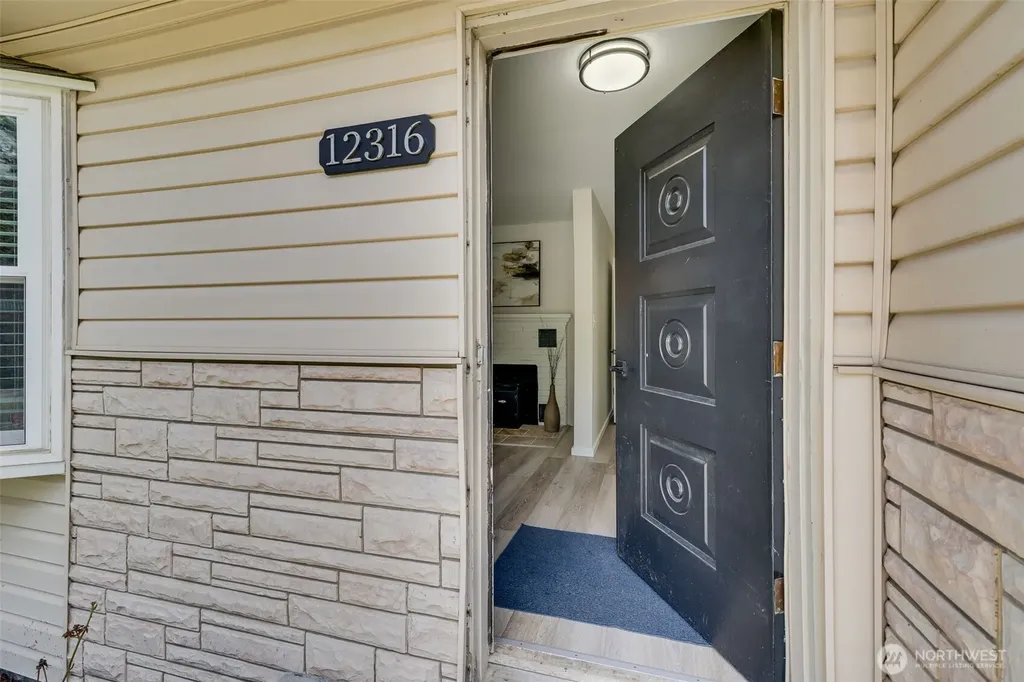 12316 412th Avenue SE North Bend WA 98045