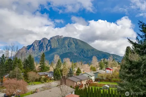 12316 412th Avenue SE North Bend WA 98045