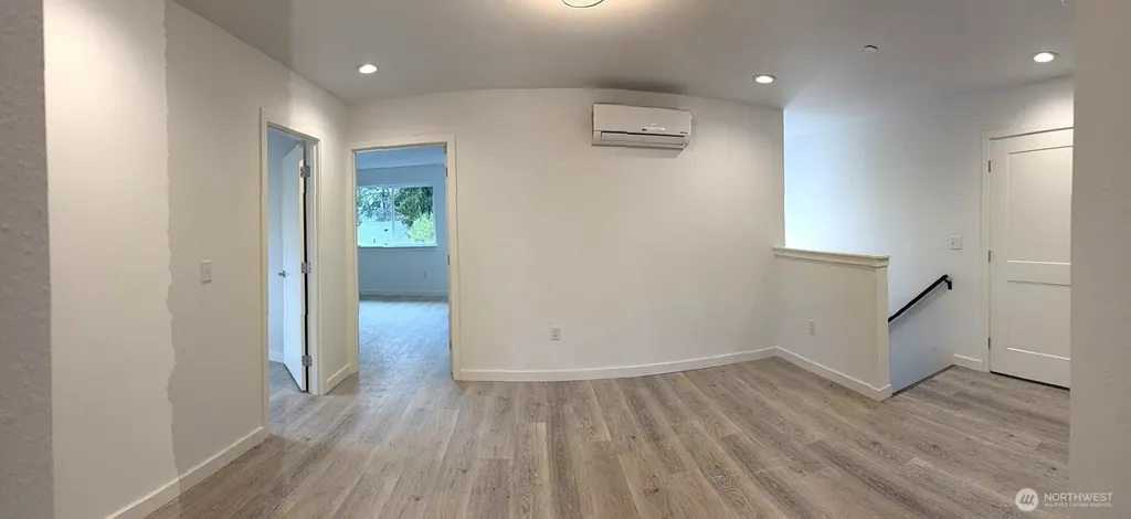 648 SW 139th Street Burien WA 98166