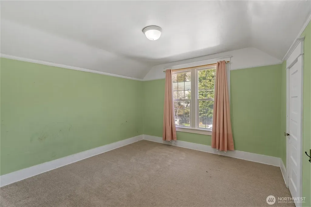 626 Eklund Avenue Hoquiam WA 98550