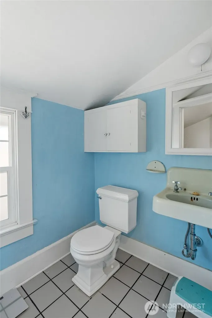 626 Eklund Avenue Hoquiam WA 98550
