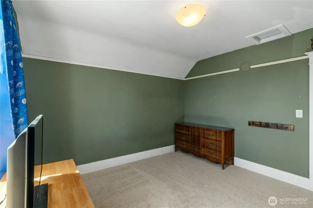 626 Eklund Avenue Hoquiam WA 98550