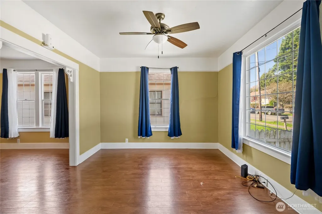 626 Eklund Avenue Hoquiam WA 98550