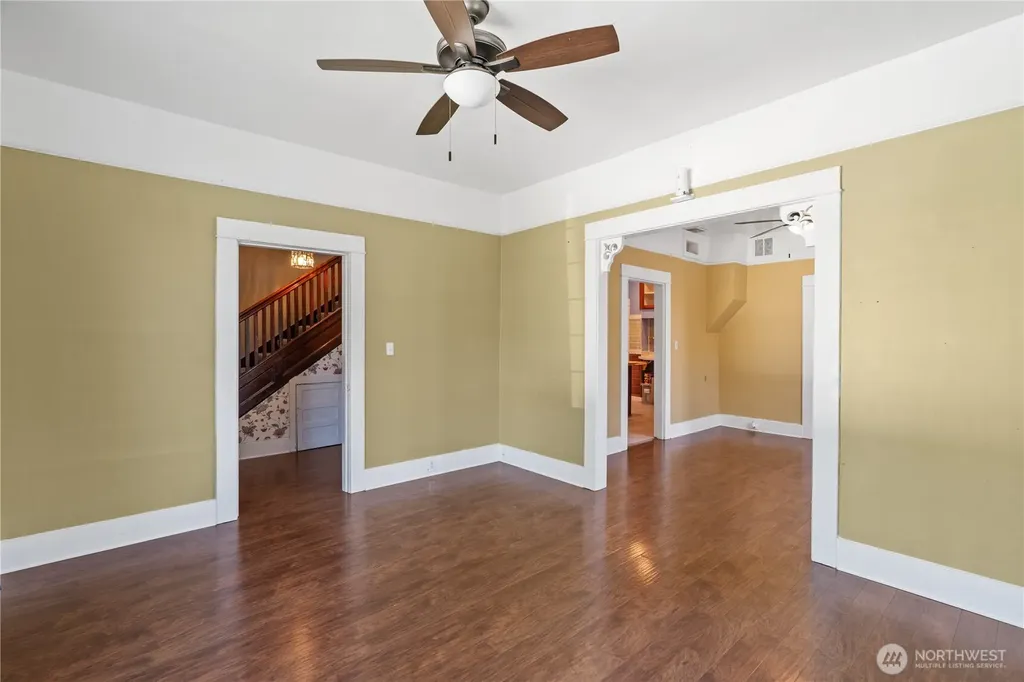 626 Eklund Avenue Hoquiam WA 98550