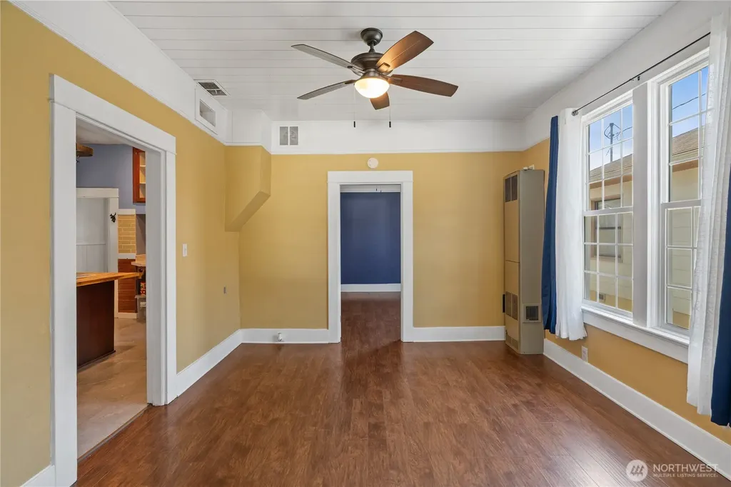 626 Eklund Avenue Hoquiam WA 98550