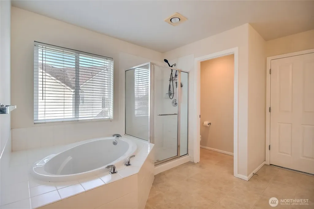 4036 Tribute Avenue E Fife WA 98424