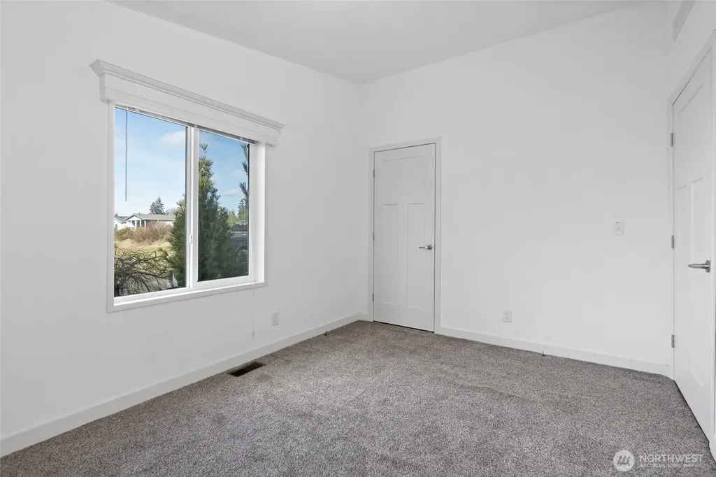 13913 21st Avenue Ct E Tacoma WA 98445