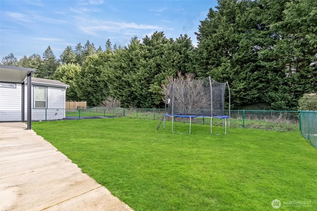 13913 21st Avenue Ct E Tacoma WA 98445