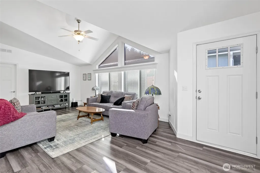 13913 21st Avenue Ct E Tacoma WA 98445