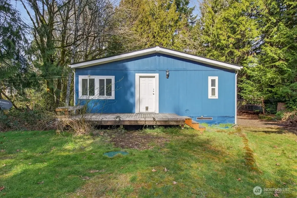 876 SW Taft Boulevard Port Orchard WA 98367