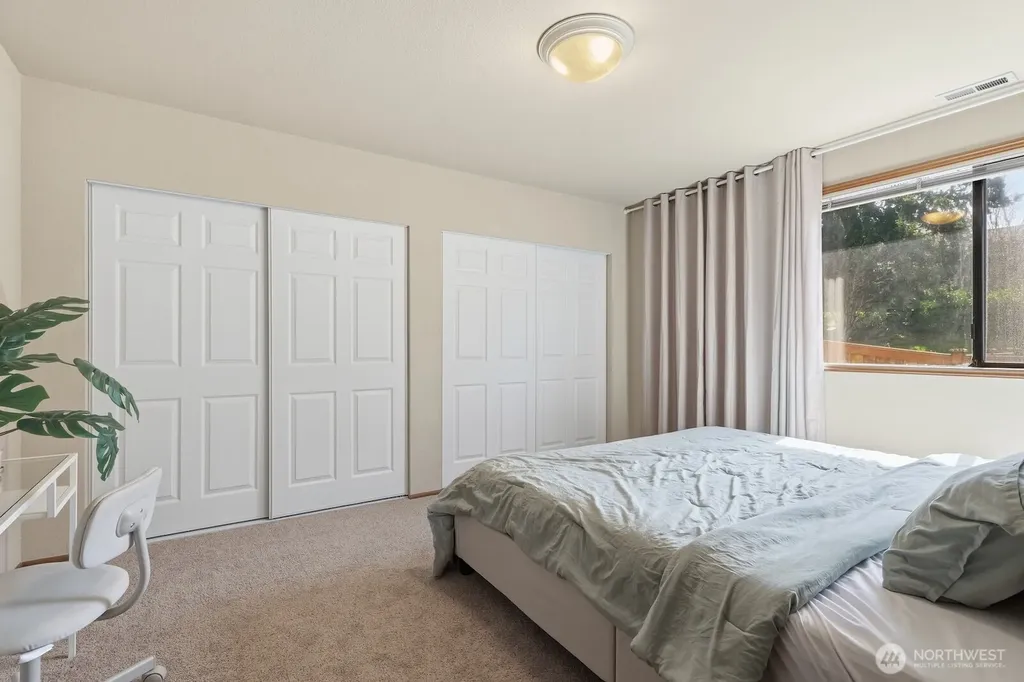 7247 NE 150th Street Kenmore WA 98028