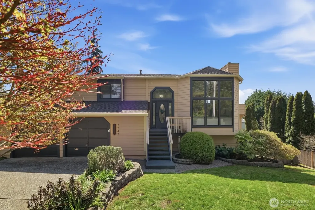 7247 NE 150th Street Kenmore WA 98028
