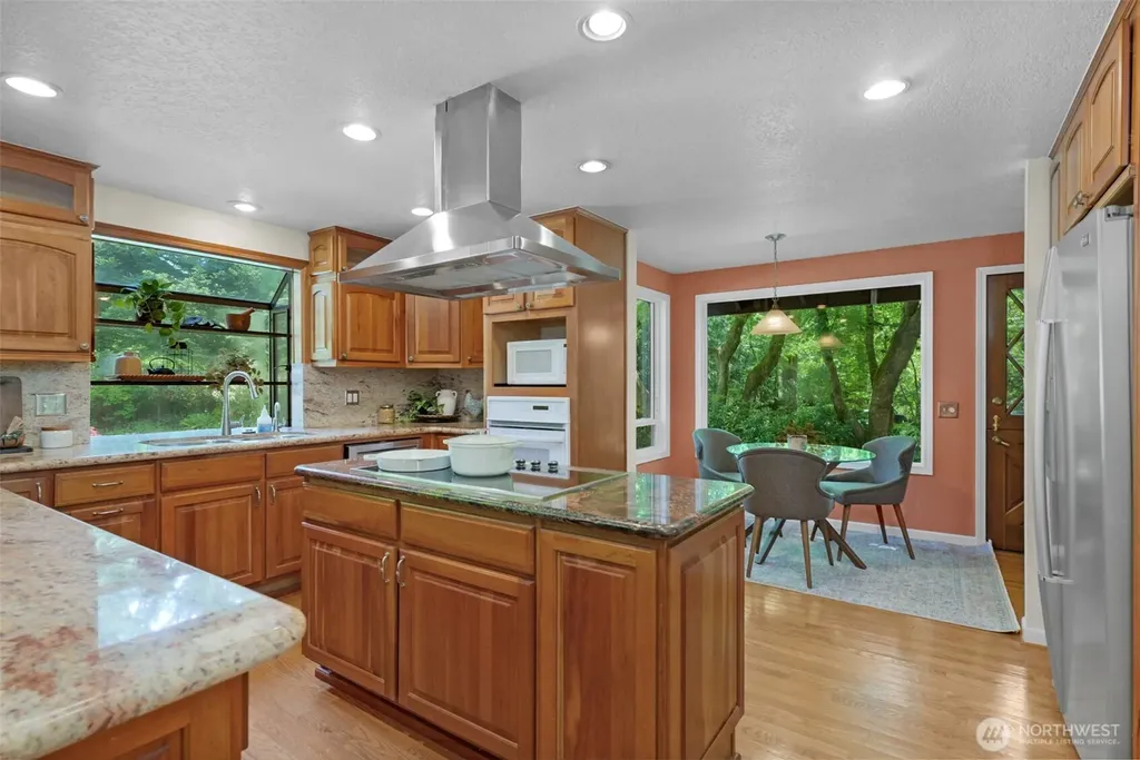 5204 178th Avenue E Lake Tapps WA 98391