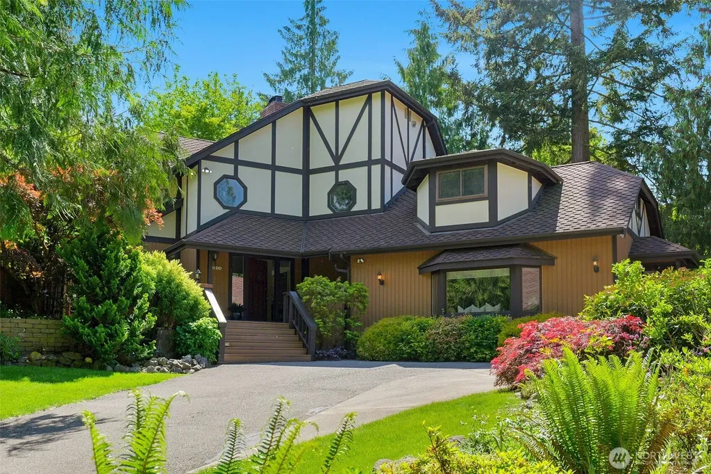 5204 178th Avenue E Lake Tapps WA 98391