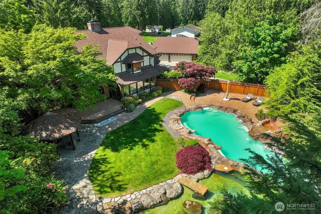 5204 178th Avenue E Lake Tapps WA 98391
