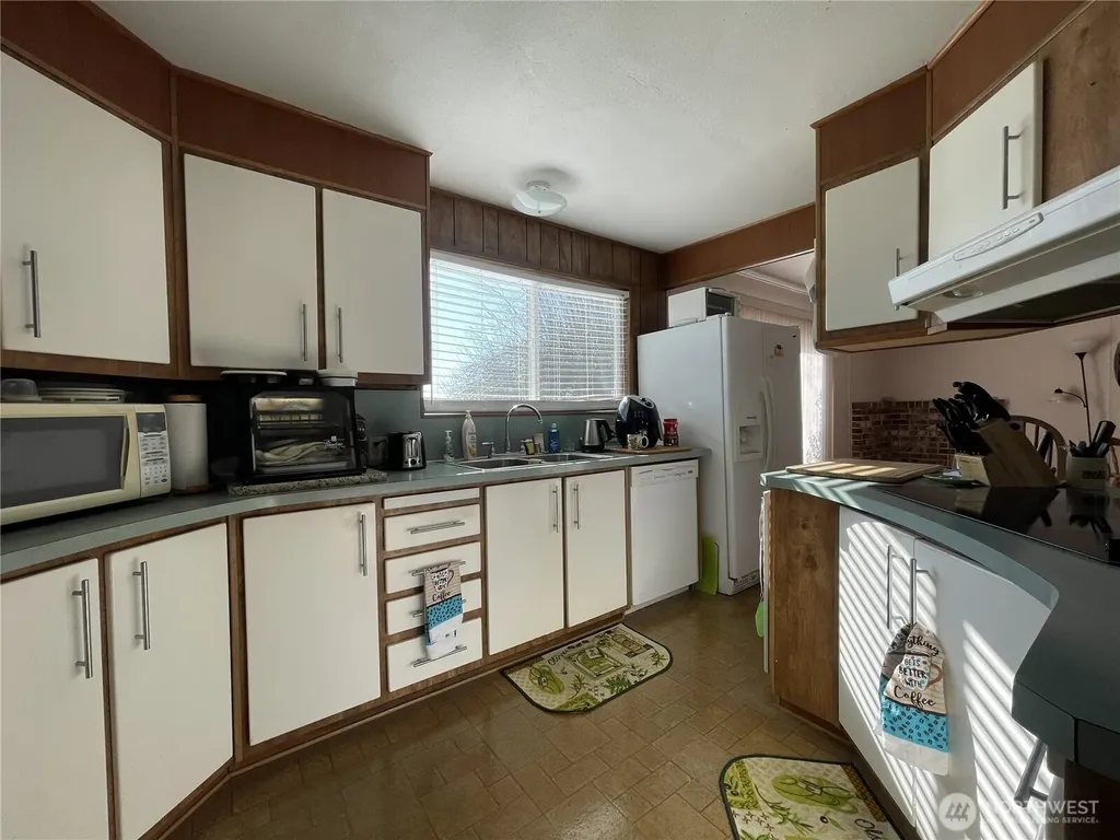 180 Salkum Road Salkum WA 98582