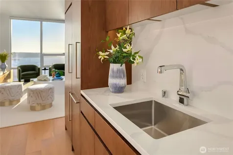 121 Stewart Street Seattle WA 98101