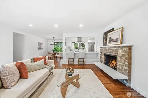 11903 NE 142nd Place Kirkland WA 98034