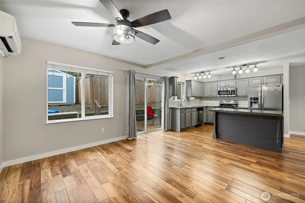 24114 SE 281st Street Maple Valley WA 98038