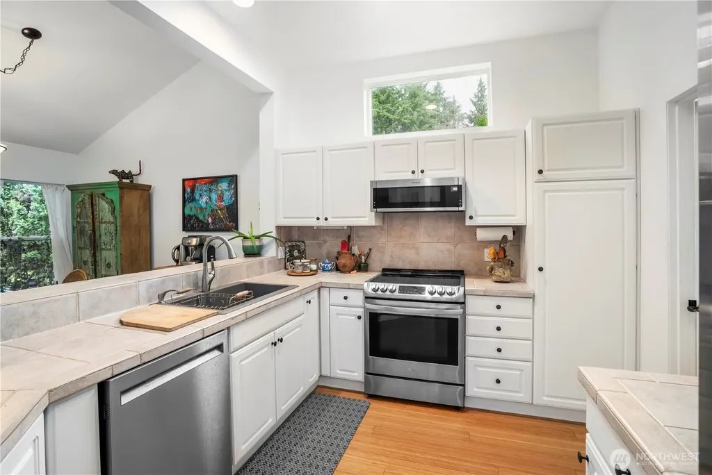 43 Mckenzie Lane Port Ludlow WA 98365