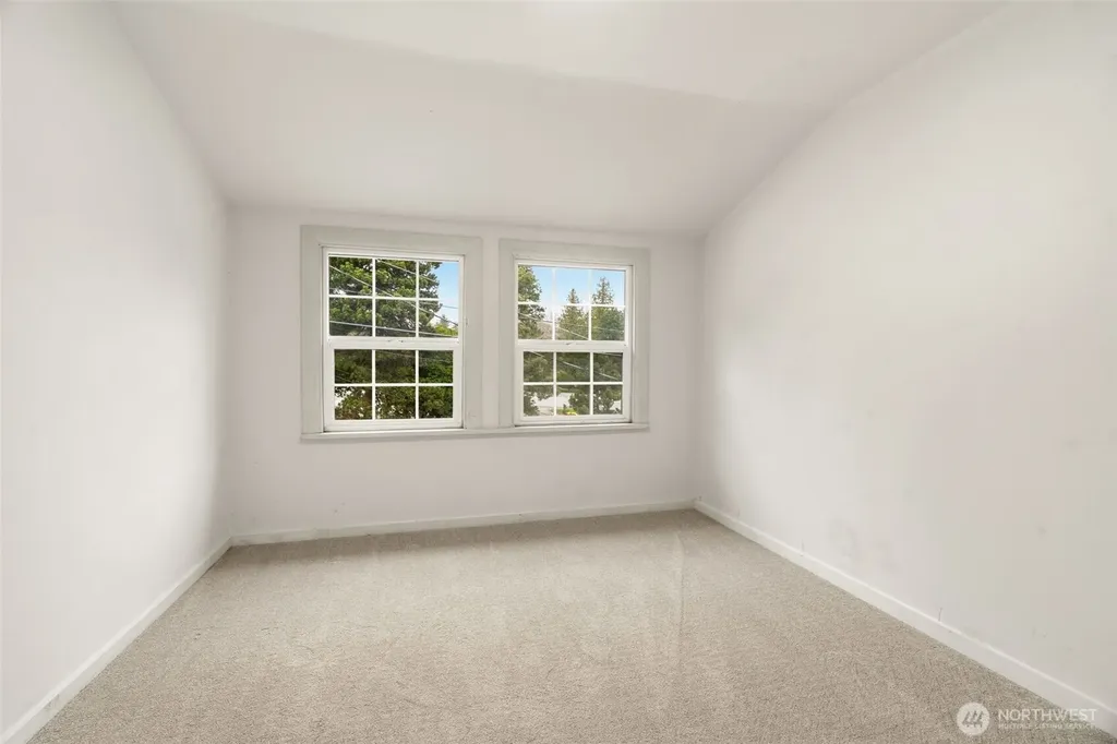 921 N 50th Street Seattle WA 98103