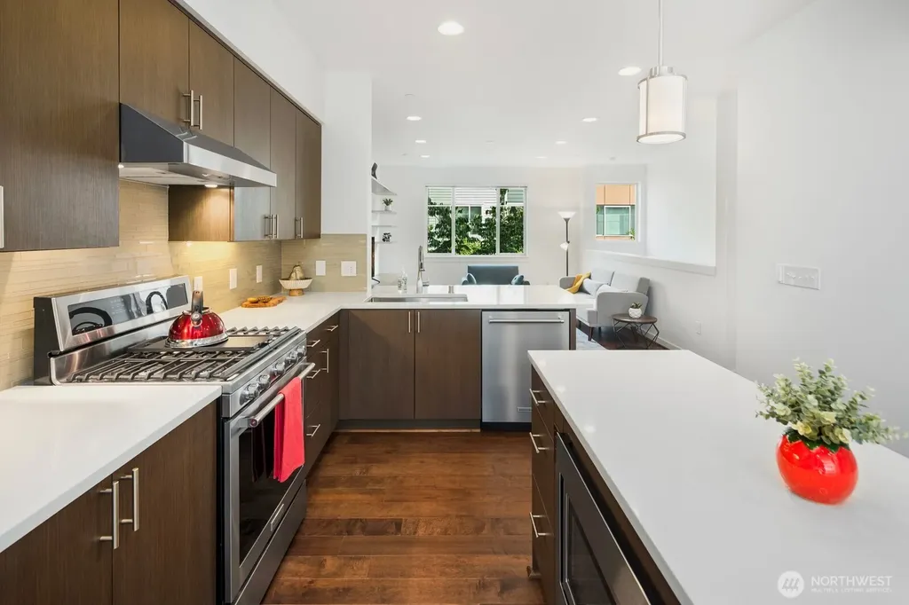 15788 NE 14th Alley Bellevue WA 98008