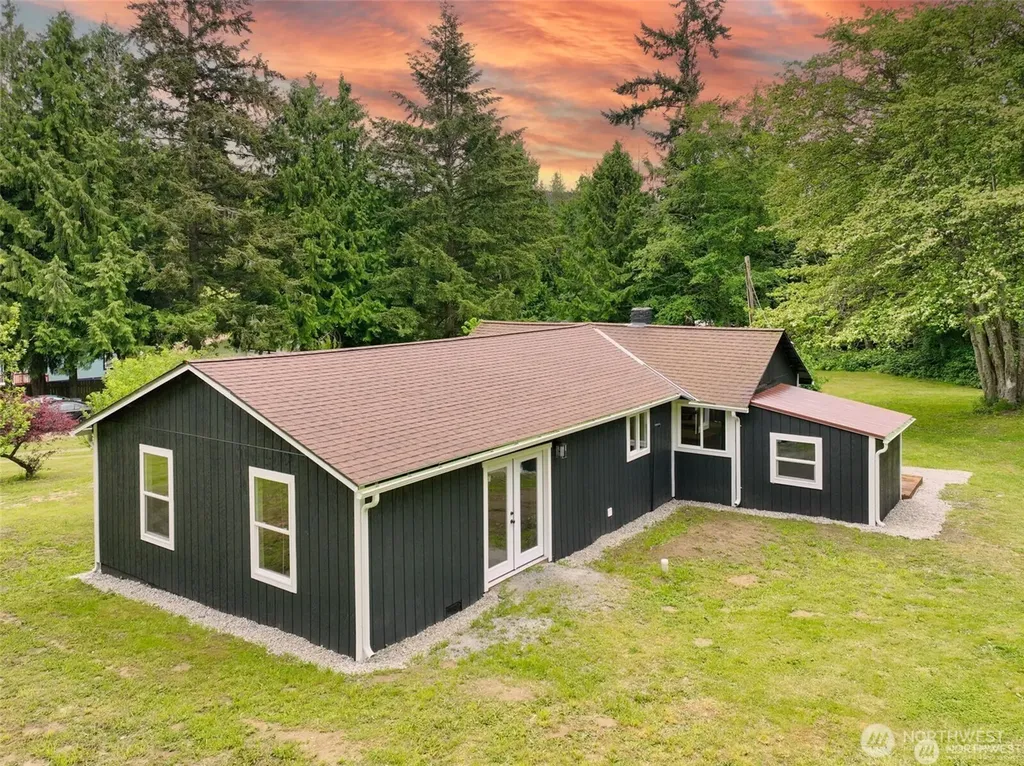 2748 El Camano Street Camano Island WA 98282