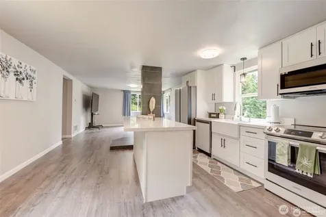 2748 El Camano Street Camano Island WA 98282
