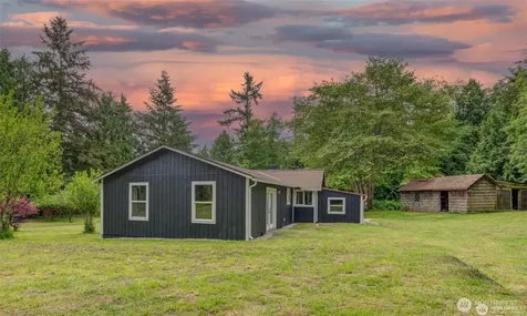 2748 El Camano Street Camano Island WA 98282