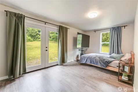 2748 El Camano Street Camano Island WA 98282