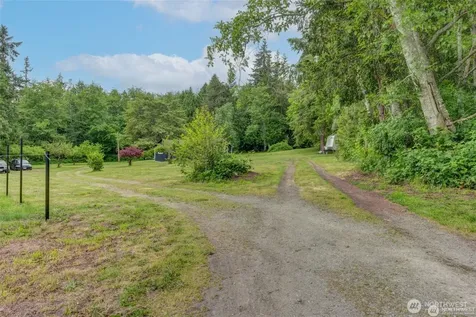 2748 El Camano Street Camano Island WA 98282