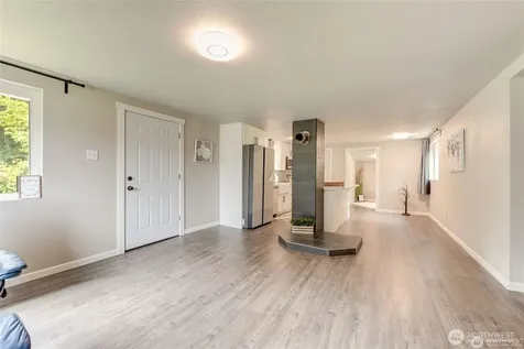 2748 El Camano Street Camano Island WA 98282