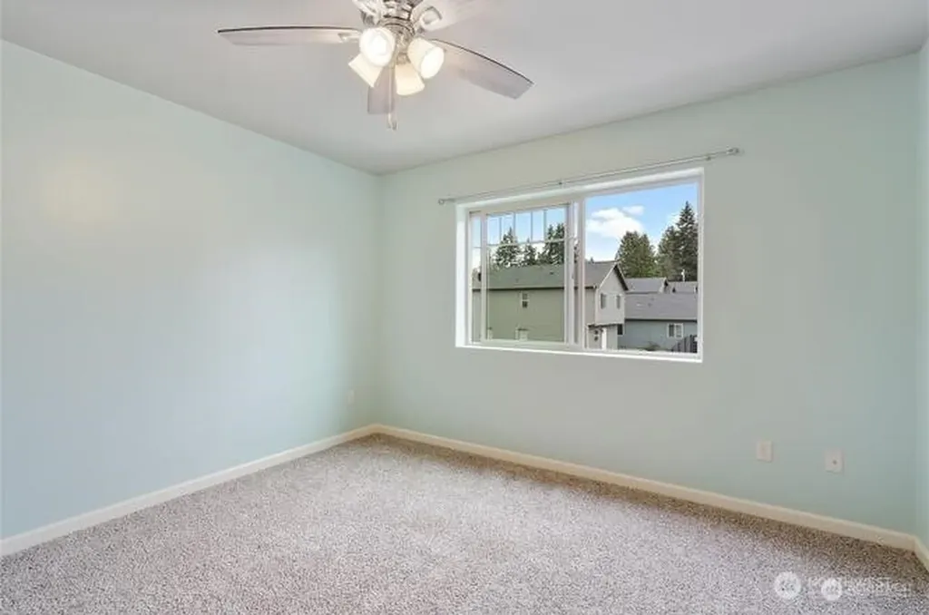683 SE Olga Circle Port Orchard WA 98366