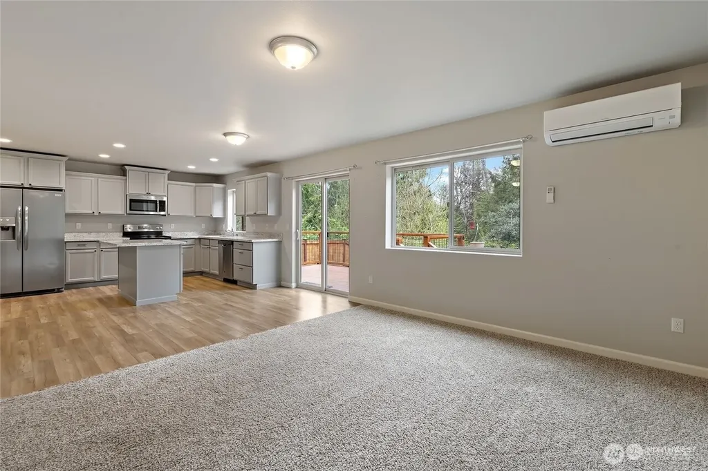 683 SE Olga Circle Port Orchard WA 98366