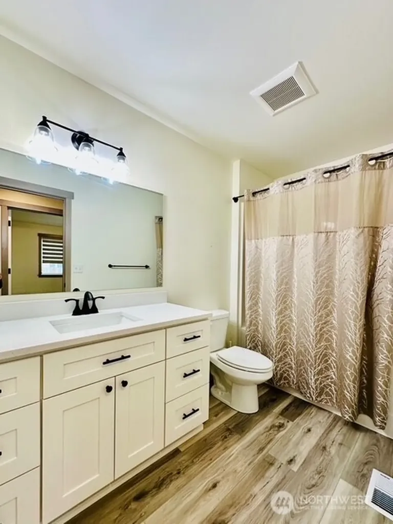 519 7th Avenue NW Napavine WA 98532