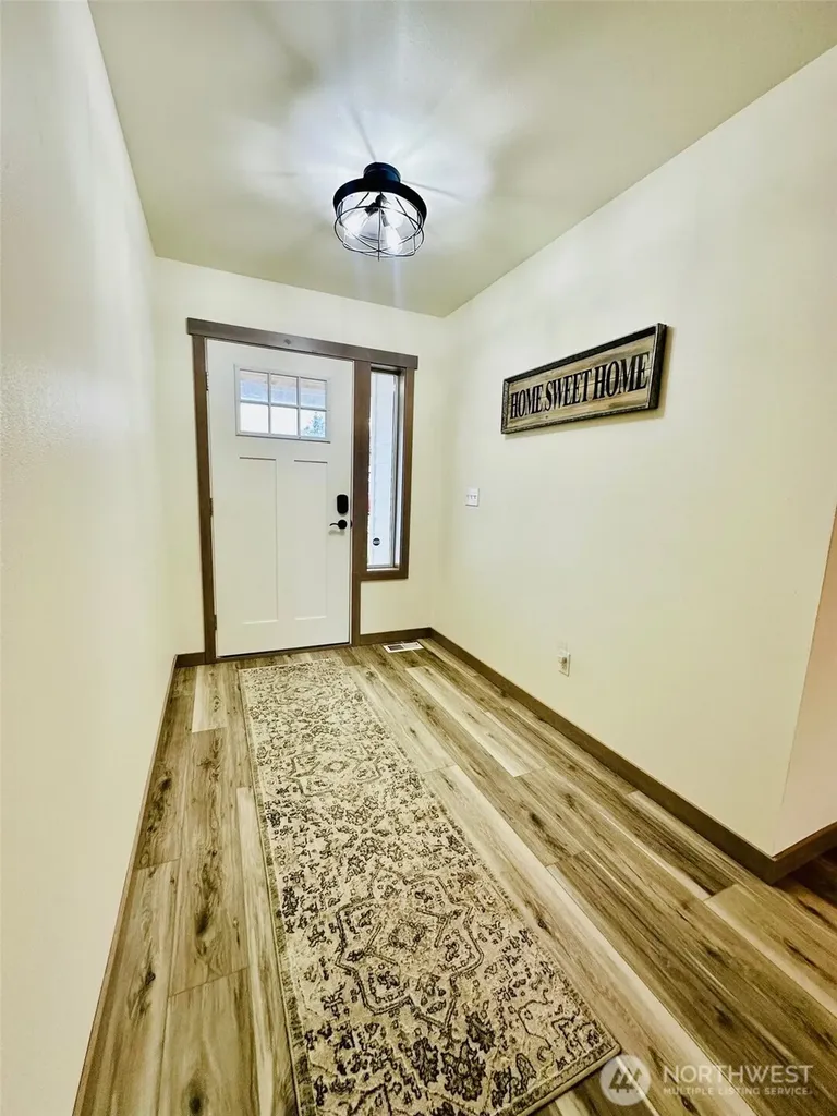 519 7th Avenue NW Napavine WA 98532